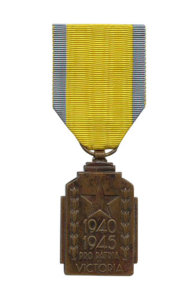 Belgian Medals & Awards: The 1940-1945 Colonial War Effort Medal