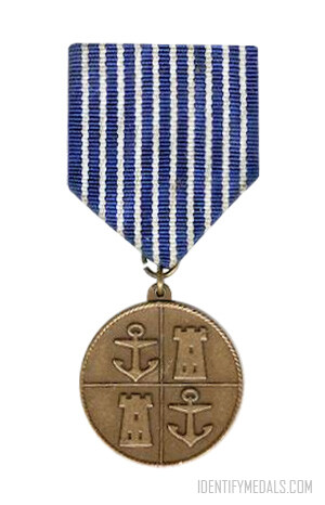 The National Service Medals - Navy version, obverse.