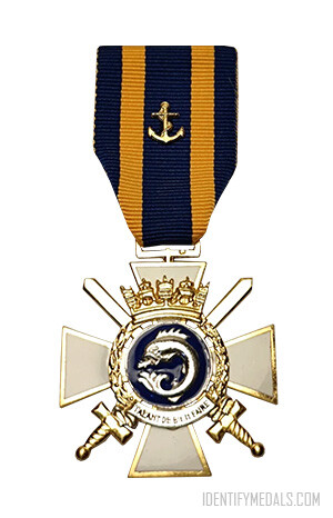 The Naval Cross Medal - Portuguese Medals & Decorations