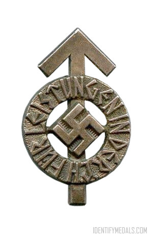 The Hitler Youth Proficiency Badge - Nazi Germany Decorations