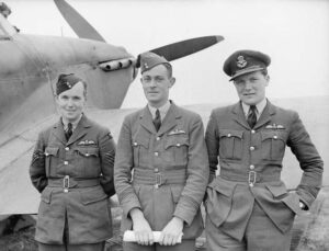 Royal Air Force 1939-1945- the RAF in France, 1940 No 73 Squadron pilots Sergeant Lionel Pilkington, Flight Lieutenant Reginald 'Unlucky' Lovett and Flying Officer Newall 'Fanny' Orton, April 1940.